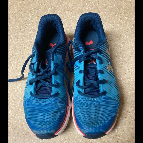 Under Armour Other - Boys size 3.5 Under Armour  shoes
